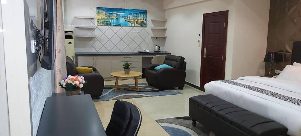 Lantana Hotel 다르에스살람 외부 사진